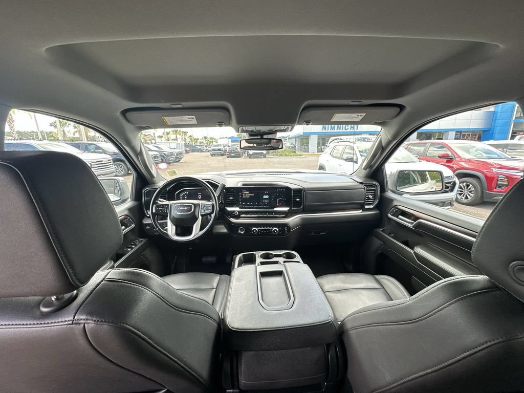Used 2024 GMC Sierra 1500 SLT AWD/4WD image 19