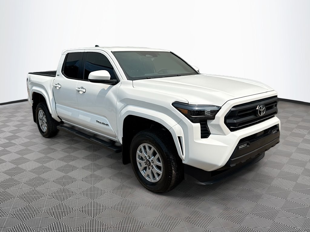 Used 2024 Toyota Tacoma SR5 RWD image 4
