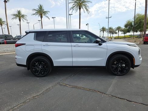 Used 2026 Nissan Rogue SL w/ Family Package AWD/4WD image 6
