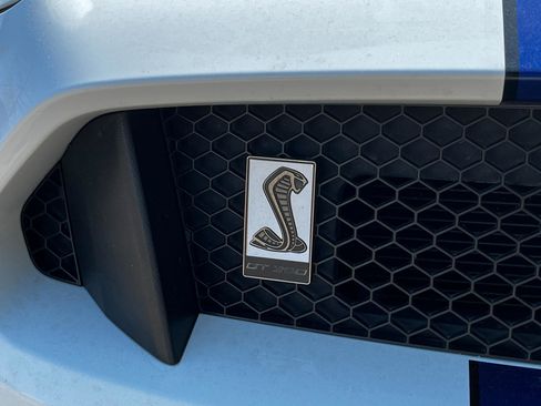 Used 2016 Ford Mustang Shelby GT350 w/ Technology Package image 23