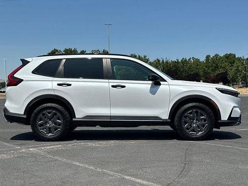 Certified 2026 Honda CR-V TrailSport image 4