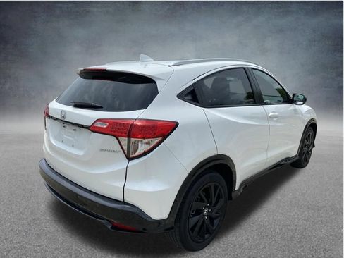 Used 2021 Honda HR-V Sport image 7