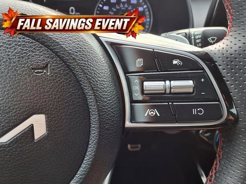 Used 2022 Kia Forte GT FWD image 18
