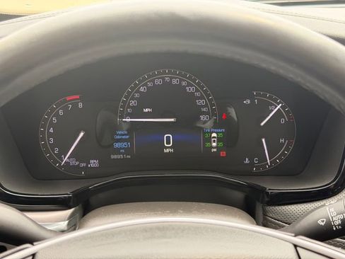 Used 2019 Cadillac XT5 Luxury AWD/4WD image 37