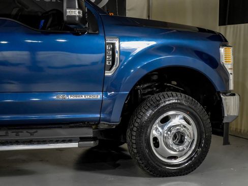 Used 2020 Ford F350 Lariat w/ Lariat Ultimate Package AWD/4WD image 7