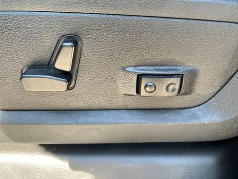 Used 2026 RAM 2500 Big Horn AWD/4WD image 16
