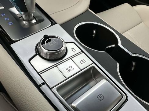 New 2026 Genesis G70 2.5T image 19