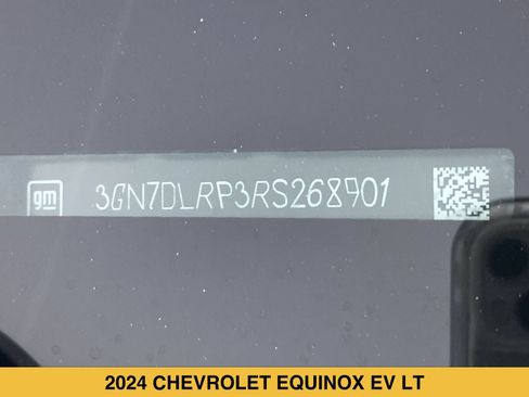 Certified 2024 Chevrolet Equinox EV LT FWD image 15