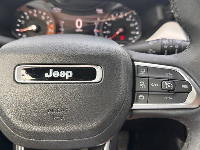 Used 2024 Jeep Compass Limited AWD/4WD image 21