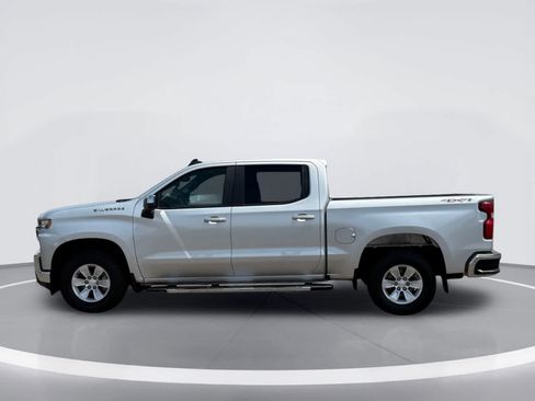 Used 2021 Chevrolet Silverado 1500 LT AWD/4WD image 3