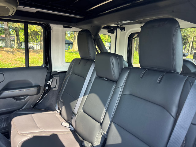 New 2027 Jeep Wrangler Unlimited Sahara AWD/4WD image 8