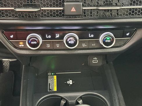 Used 2023 Honda HR-V EX-L image 13