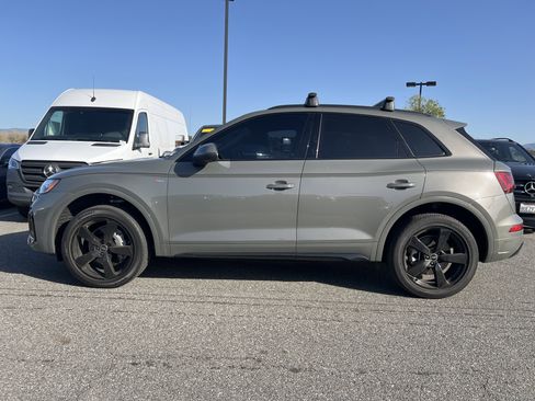 Used 2023 Audi Q5 2.0T Premium Plus w/ Premium Plus Package image 2
