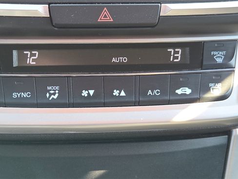 Used 2015 Honda Accord Sport image 27