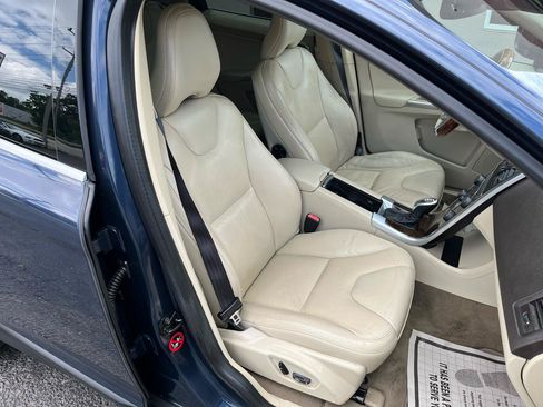Used 2013 Volvo XC60 T6 AWD/4WD image 30