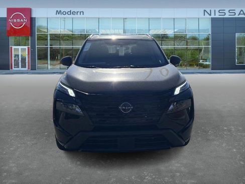 New 2026 Nissan Rogue SV image 2