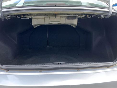 Used 2005 Kia Spectra LX image 35