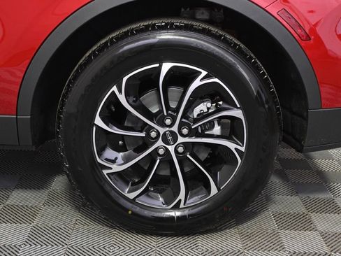 New 2026 Lincoln Nautilus Premier w/ Equipment Group 102A image 20