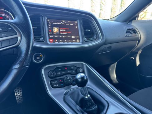 Used 2020 Dodge Challenger R/T Scat Pack image 15