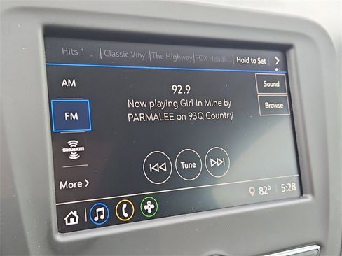 Used 2022 Chevrolet Equinox RS image 21