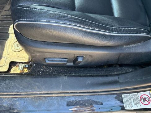 Used 2014 Toyota Corolla S Premium w/ Driver Convenience Package FWD image 12