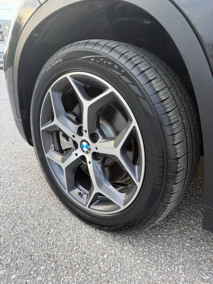 Used 2018 BMW X1 xDrive28i w/ Convenience Package AWD/4WD image 27