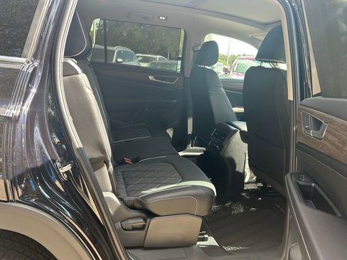 New 2026 Volkswagen Atlas SEL Premium R-Line image 36