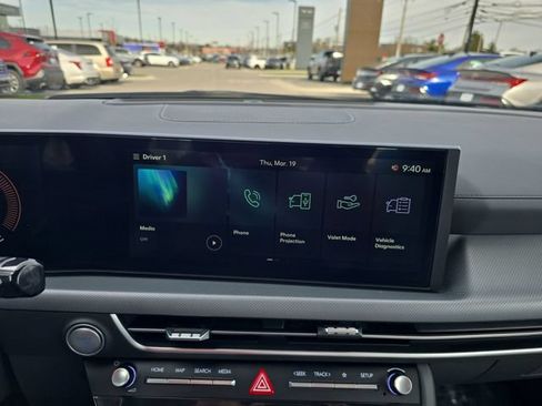 Used 2025 Hyundai Sonata SE FWD image 16
