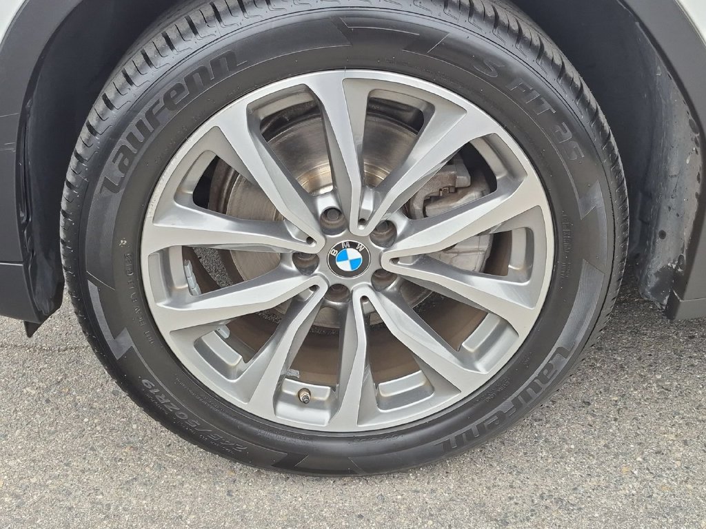 Used 2018 BMW X3 xDrive30i AWD/4WD image 26