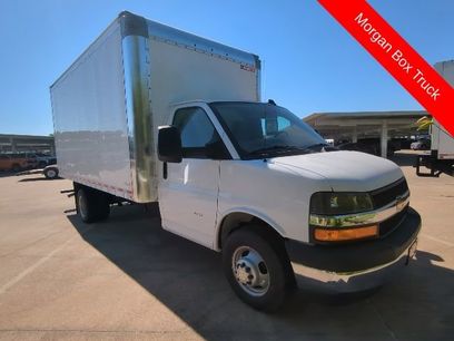 New 2025 Chevrolet Express 3500 w/ Power Convenience Package