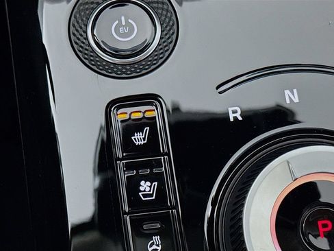 New 2026 Kia Niro Wave w/ Wave Preserve Package FWD image 22