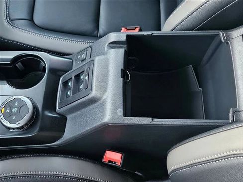 New 2025 Ford Bronco Outer Banks AWD/4WD image 14