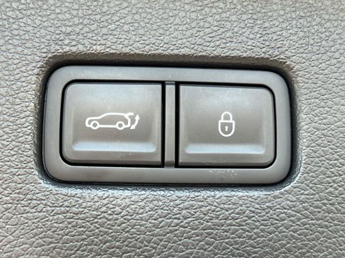 Used 2025 Genesis GV80 2.5T Prestige AWD/4WD image 20