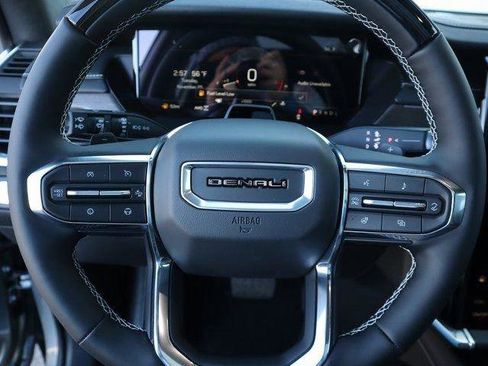 New 2026 GMC Acadia Denali Ultimate image 32