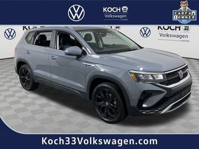 Used 2022 Volkswagen Taos SE w/ Driver Assistance Package