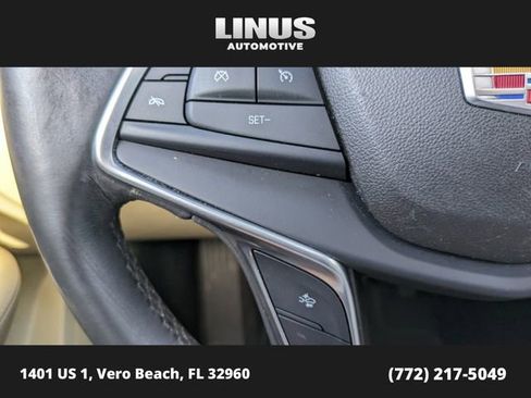 Used 2018 Cadillac XT5 Luxury w/ Driver Awareness Package image 23