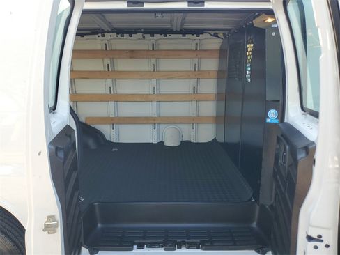 Used 2024 Chevrolet Express 2500 w/ Driver Convenience Package image 11