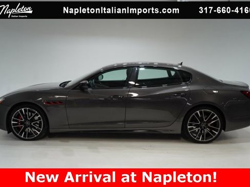 Used 2023 Maserati Quattroporte Trofeo image 4