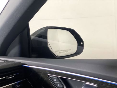 Certified 2025 Audi Q8 Premium Plus w/ Premium Plus Package image 12