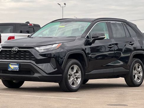 Used 2024 Toyota RAV4 XLE image 8