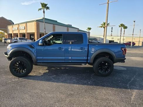 Used 2019 Ford F150 Raptor w/ Equipment Group 802A Luxury image 8