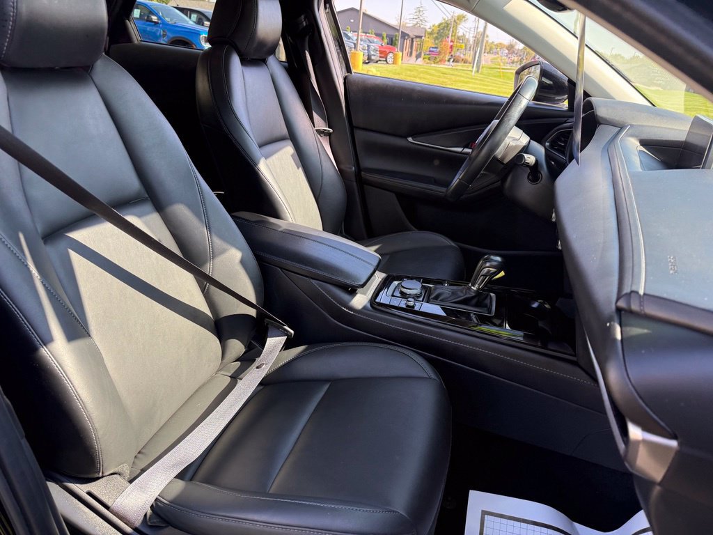 Used 2024 MAZDA CX-30 AWD 2.5 S w/ Select Sport Pkg image 12