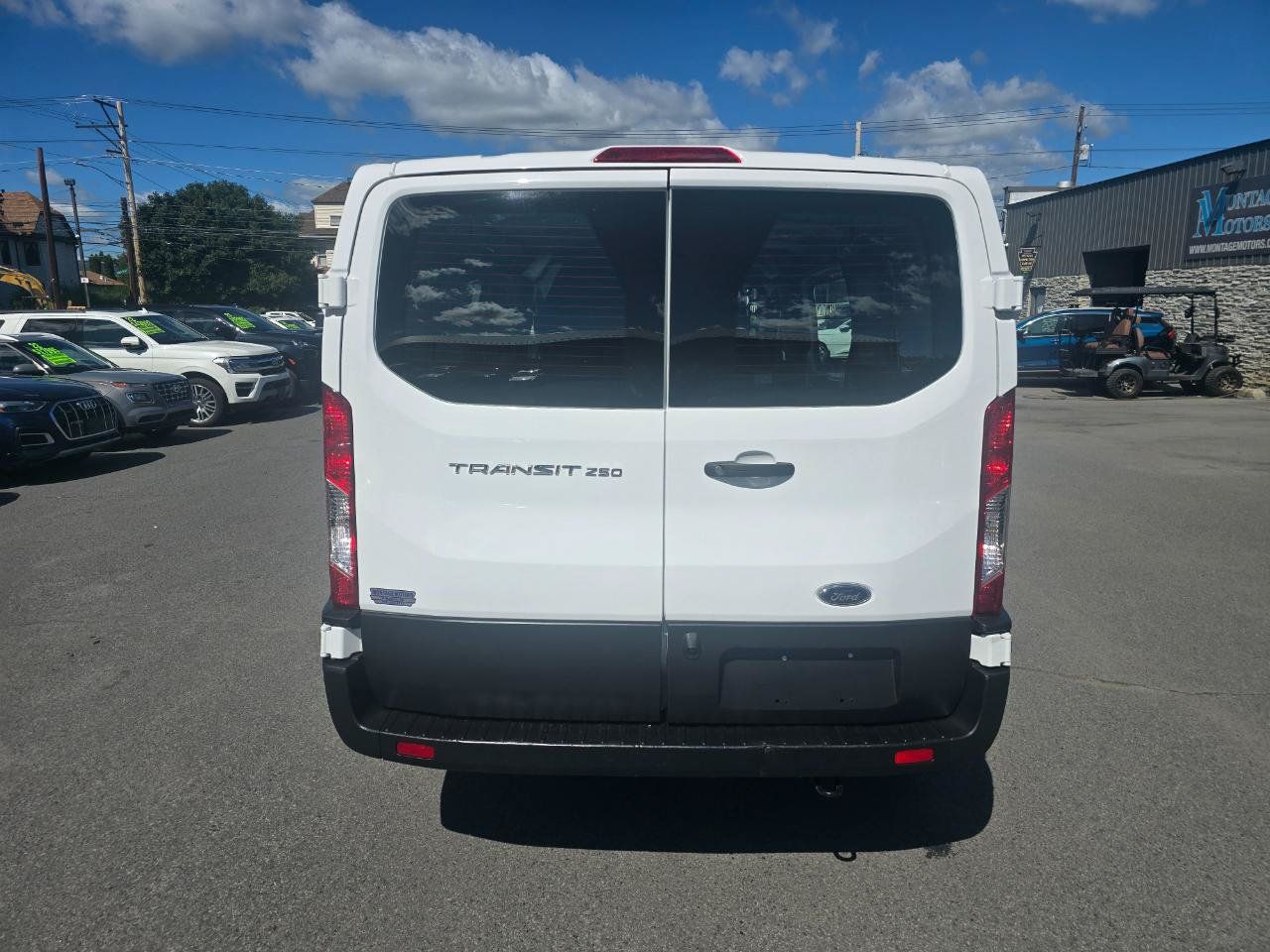 Used 2025 Ford Transit 250 Low Roof w/ Exterior Upgrade Package RWD image 13