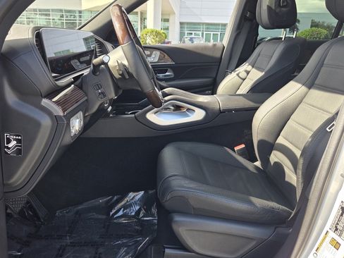 Used 2023 Mercedes-Benz GLE 450 4MATIC image 10