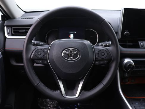 Used 2024 Toyota RAV4 Adventure image 13