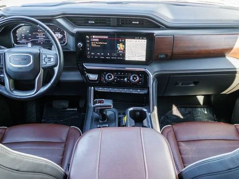 Used 2024 GMC Sierra 1500 Denali Ultimate AWD/4WD image 21