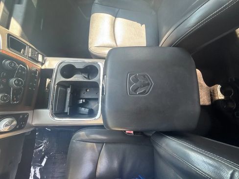 Used 2016 RAM 1500 Laramie w/ Convenience Group AWD/4WD image 14