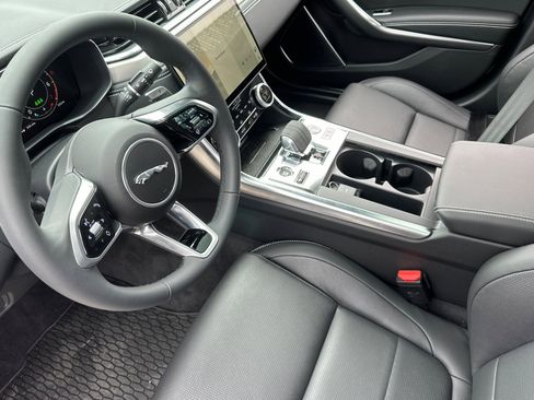 New 2024 Jaguar XF R-Dynamic SE image 9