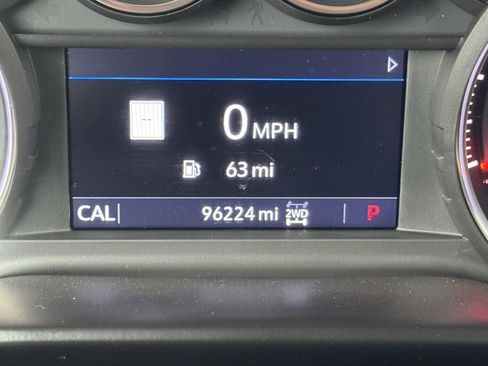 Used 2020 Chevrolet Silverado 2500 LTZ w/ LTZ Plus Package image 17