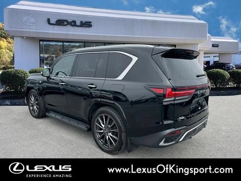 Used 2024 Lexus LX 600 F Sport image 3